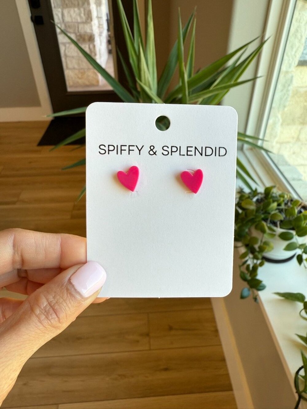 🍒 2/$20 - Hot Pink Heart Stud Earrings - Picture 3 of 8